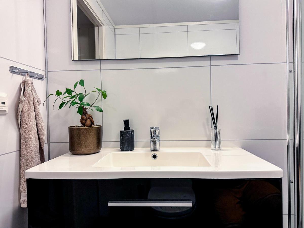 Panorama View - Free Parking - Perfect For Couples Apartment Тромсьо Екстериор снимка