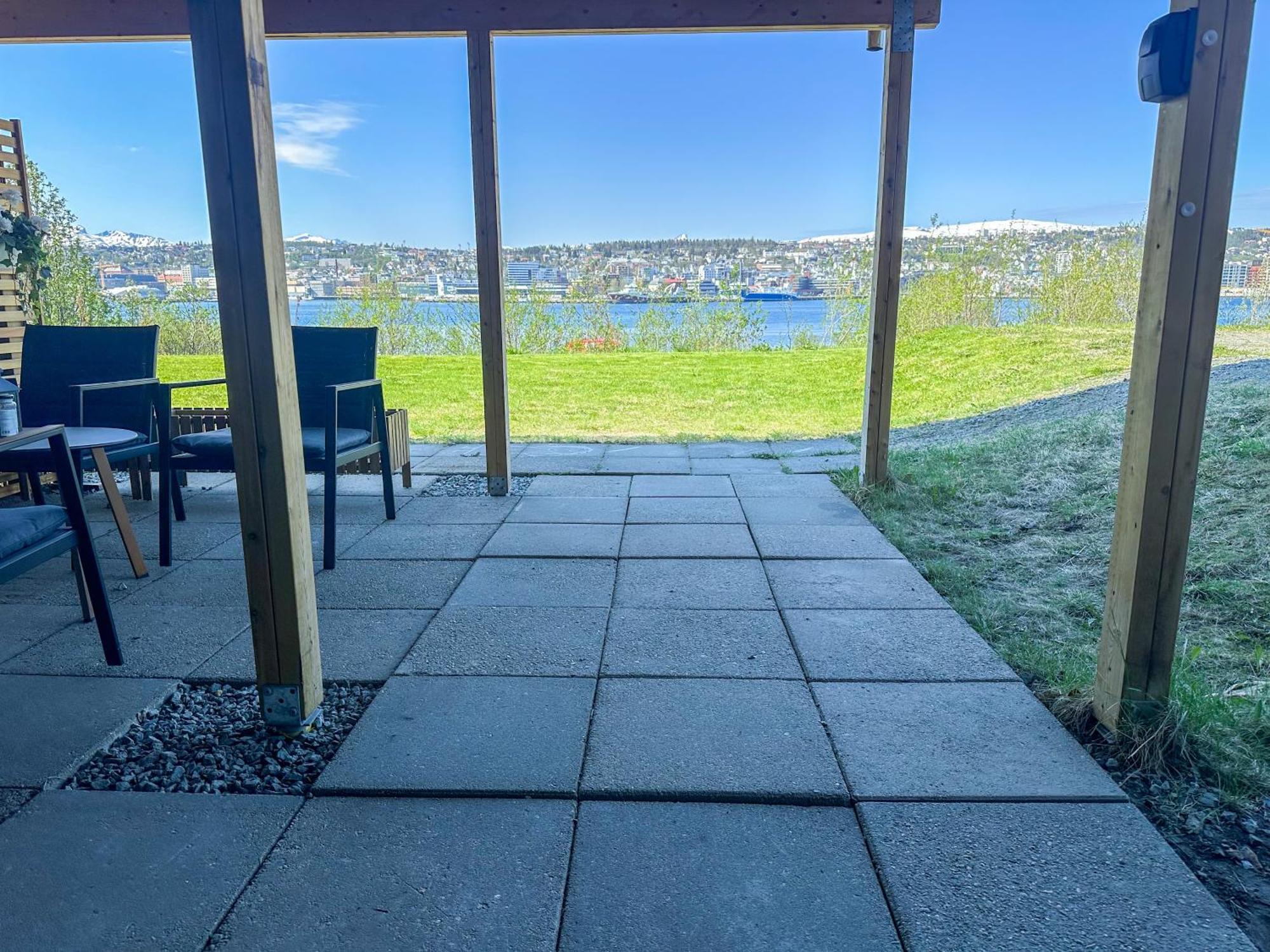 Panorama View - Free Parking - Perfect For Couples Apartment Тромсьо Екстериор снимка
